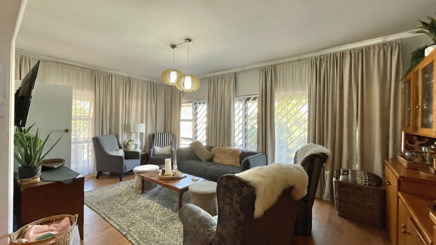 4 Bedroom Property for Sale in Rusthof Western Cape